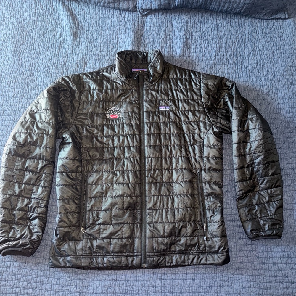 Men’s Patagonia Nano Puff Large COORS BANQUET LOGO